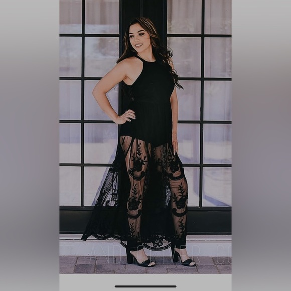 Honey punch halter lace romper dress overlay - Picture 3 of 5